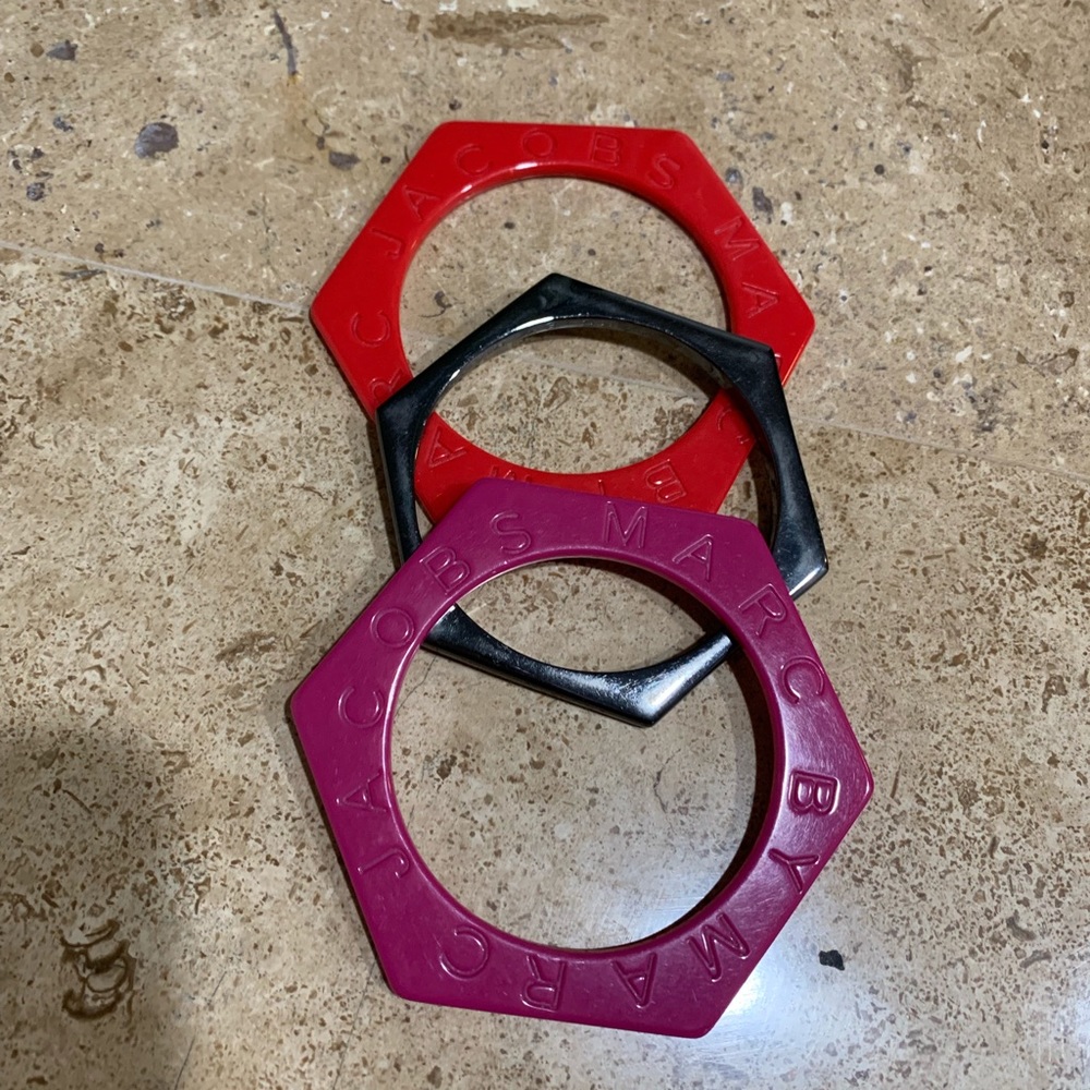 MARC BY MARC JACOBS bangle set